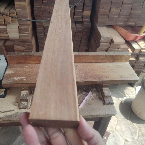Foto Decking Kayu Bengkirai Polos Untuk Bangku Kursi 2x7x 160-190 cm