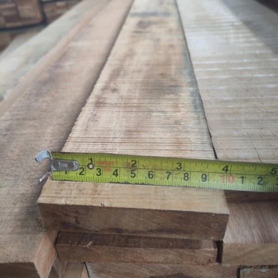 Foto Papan Kayu Bengkirei Kalimantan Untuk Mebel Meja Kursi 2 x 10 x 150 cm